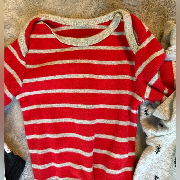 Carters Winter Bundle - Picture 4 of 8